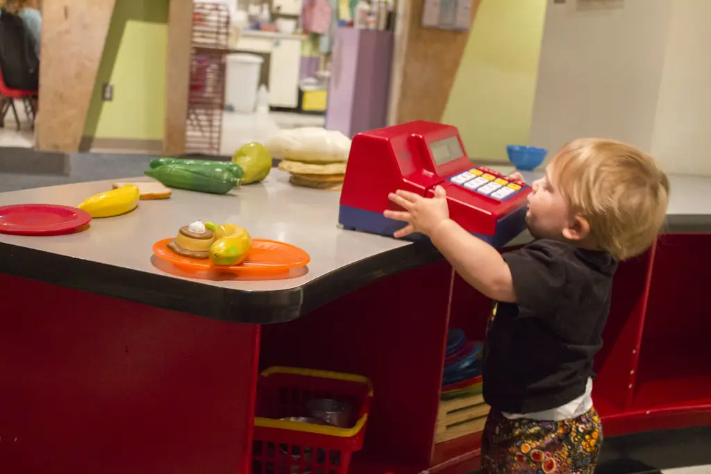 Foto: Carrying off the cash register