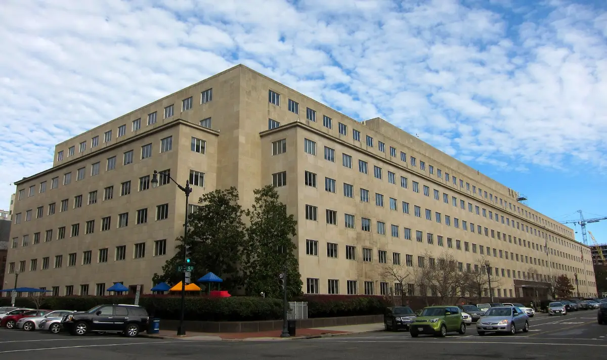 Foto: The General Accounting Office Building is the headquarters of the U.S. Government Accountability Office. It is located at 441 G Street NW in…